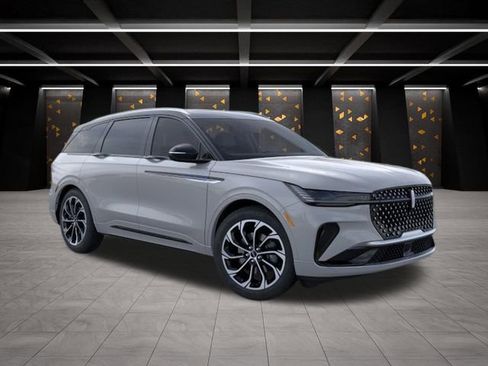 New 2026 Lincoln Nautilus Reserve AWD/4WD image 7