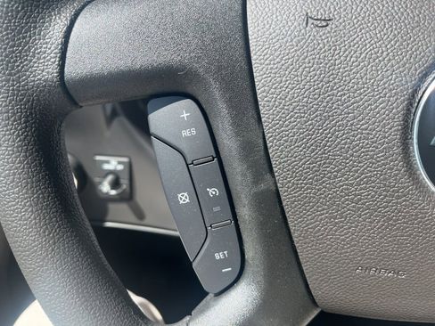 New 2025 Chevrolet Express 3500 Extended w/ Driver Convenience Package image 20