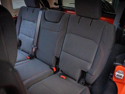 Used 2020 Jeep Wrangler Unlimited Rubicon w/ LED Lighting Group image 28