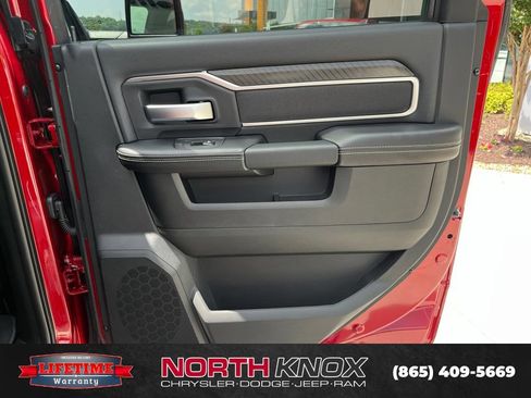 New 2026 RAM 2500 Big Horn AWD/4WD image 23