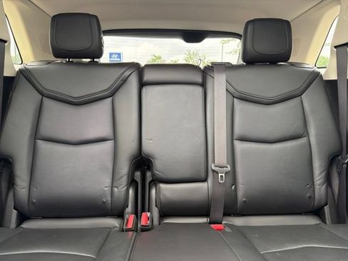 Used 2018 Cadillac XT5 Premium Luxury FWD image 31