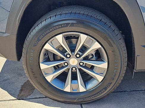 New 2026 Chevrolet Equinox LT image 38