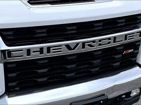 Used 2023 Chevrolet Silverado 2500 LT w/ Convenience Package image 34