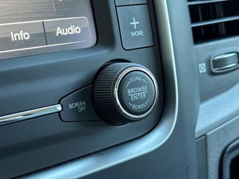 Used 2022 RAM 1500 Tradesman w/ Chrome Plus Package RWD image 31