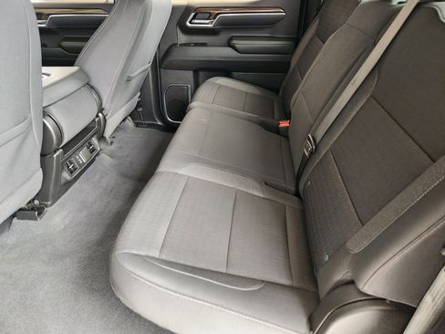 Certified 2025 Chevrolet Silverado 1500 LT AWD/4WD image 31