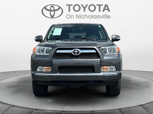 Used 2012 Toyota 4Runner SR5 w/ Convenience Pkg AWD/4WD image 8