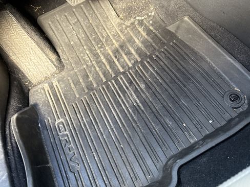 Used 2018 Honda CR-V Touring image 17