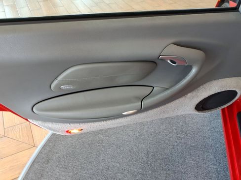 Used 2001 Porsche 911 Carrera RWD image 18