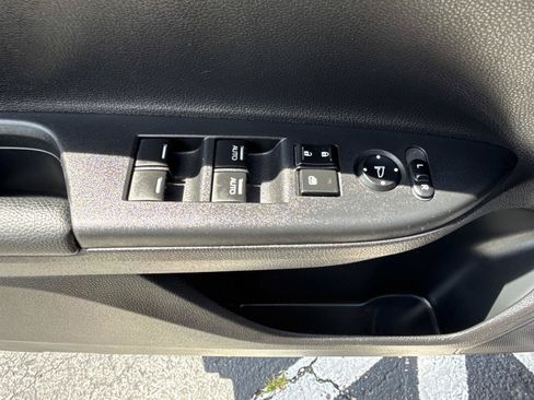 Used 2015 Honda Accord EX-L image 21