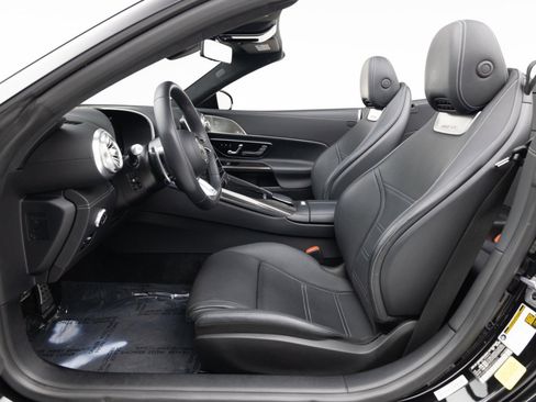 Used 2022 Mercedes-Benz SL 63 AMG 4MATIC w/ AMG Aerodynamic Package image 12