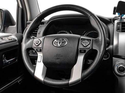 Used 2019 Toyota 4Runner Limited AWD/4WD image 20