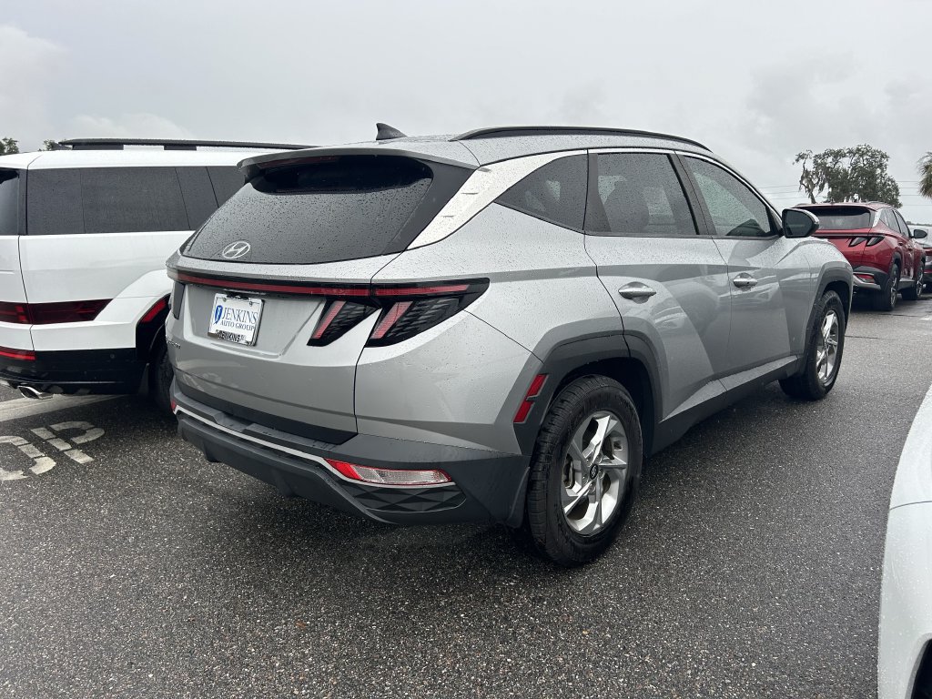 Used 2022 Hyundai Tucson SEL FWD image 3