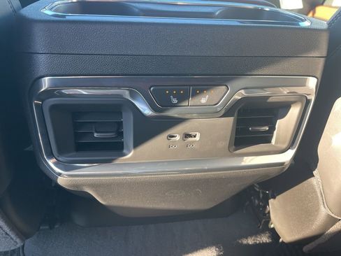 New 2026 GMC Sierra 1500 Denali Ultimate w/ LPO, Black Badging Package image 15