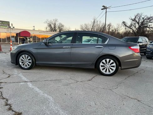 Used 2013 Honda Accord EX image 2