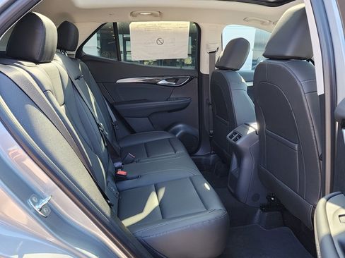 New 2025 Buick Envision Preferred image 44