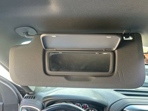 Used 2022 Chevrolet Silverado 1500 LT Trail Boss w/ Convenience Package II image 28