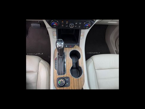 Used 2017 GMC Acadia Denali w/ Technology Package image 24