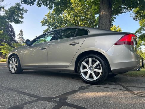 Used 2016 Volvo S60 T5 Premier AWD/4WD image 10