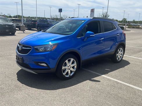 Used 2018 Buick Encore Preferred w/ Experience Buick Package AWD/4WD image 3