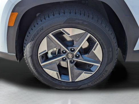 Certified 2025 Hyundai Tucson SEL AWD/4WD image 42