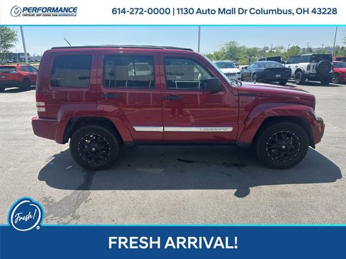 Used 2012 Jeep Liberty Limited w/ Comfort/Convenience Group image 3