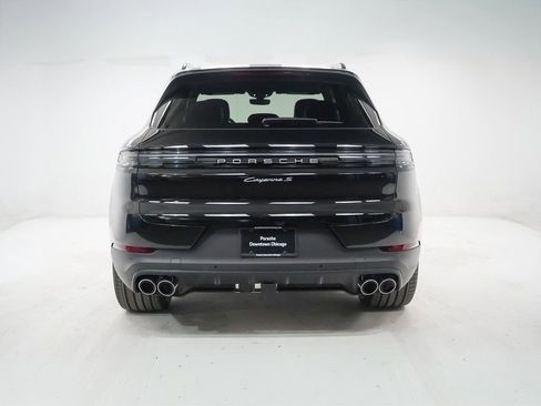 New 2026 Porsche Cayenne S image 11