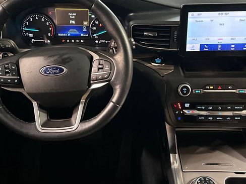 Used 2020 Ford Explorer Limited image 14