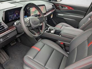 New 2026 Chevrolet Traverse RS w/ LPO, Cargo Package AWD/4WD video 3