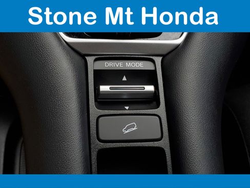 Used 2025 Honda HR-V Sport image 30