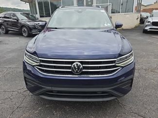 Used 2022 Volkswagen Tiguan SE w/ Panoramic Sunroof Package AWD/4WD video 2
