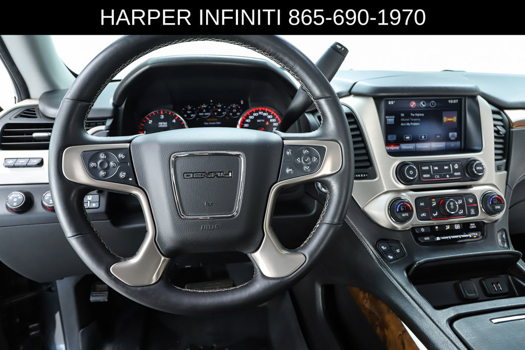Used 2015 GMC Yukon Denali w/ Premium Package AWD/4WD image 21