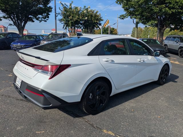 Certified 2026 Hyundai Elantra Sport FWD image 4