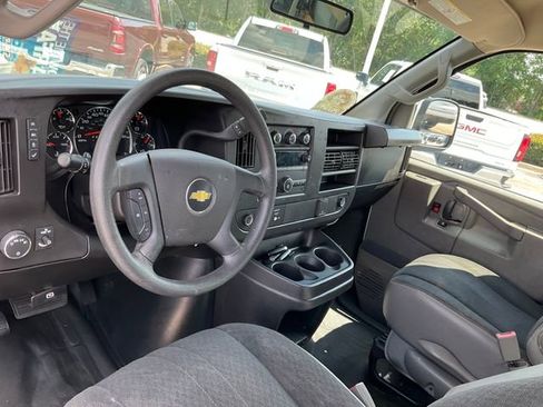 Used 2022 Chevrolet Express 2500 w/ Driver Convenience Package RWD image 4