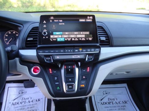 Used 2025 Honda Odyssey EX-L image 23