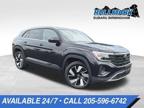 Used 2026 Volkswagen Atlas Cross Sport SE FWD image 1