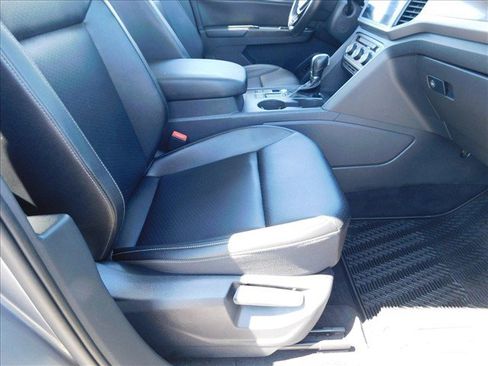 Used 2019 Volkswagen Atlas SE w/ Panoramic Sunroof Package FWD image 29