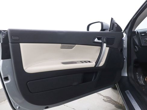 Used 2013 Volvo C70 T5 image 12