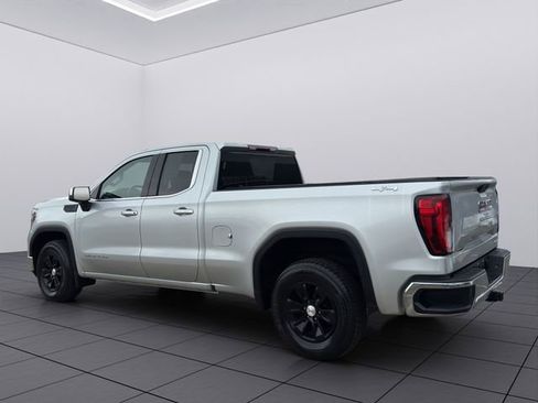 Used 2019 GMC Sierra 1500 SLE w/ SLE Value Package image 4