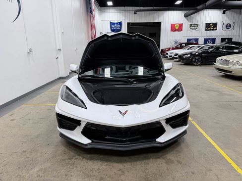 Used 2023 Chevrolet Corvette Stingray Premium Conv w/ Z51 Performance Package RWD image 19