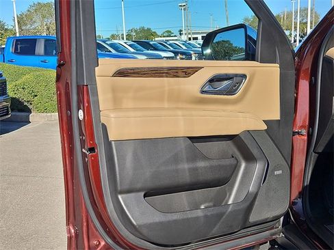 Used 2023 Chevrolet Tahoe Premier image 18