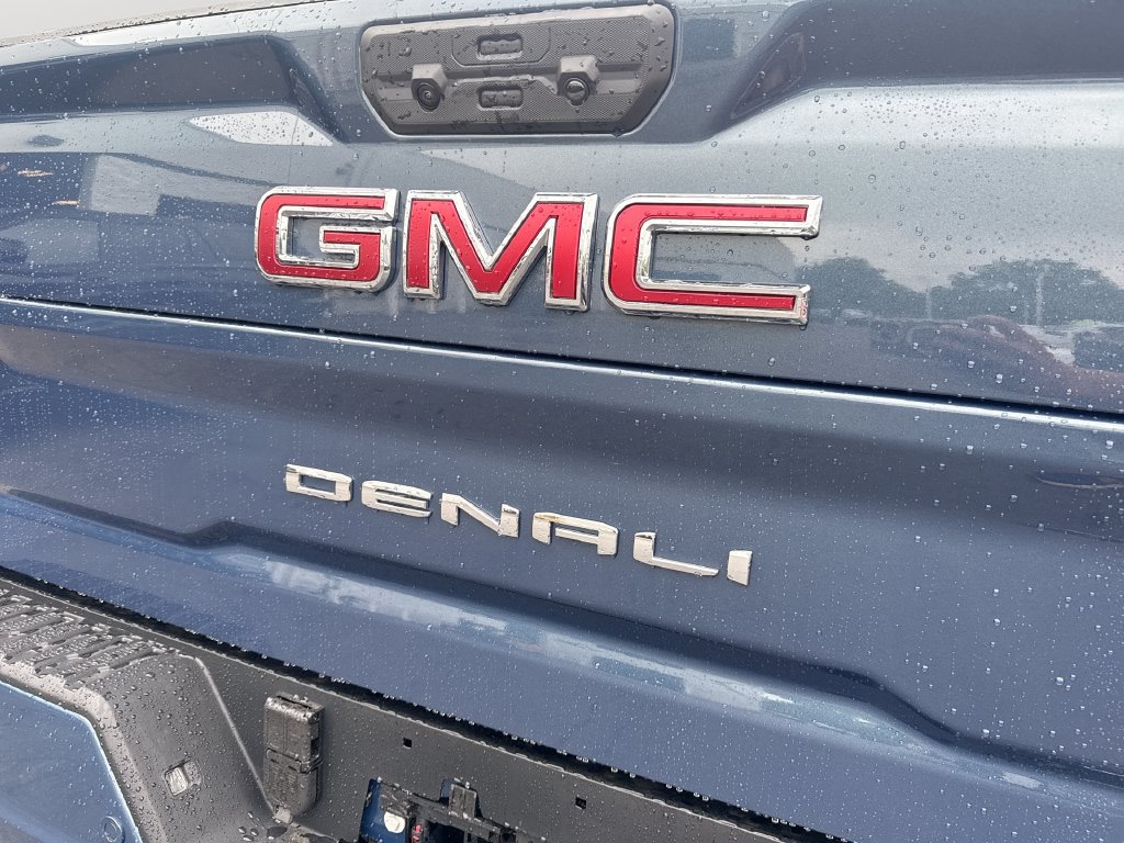 New 2026 GMC Sierra 2500 Denali w/ Denali Reserve Package AWD/4WD image 28