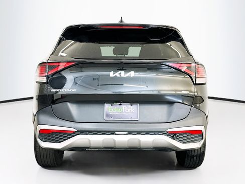 Used 2024 Kia Sportage LX image 7