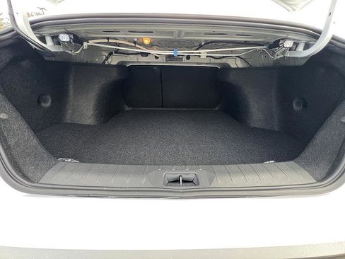 New 2026 Nissan Sentra SV image 32