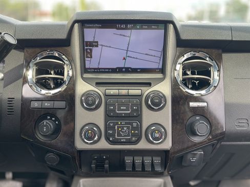 Used 2013 Ford F350 Platinum image 30