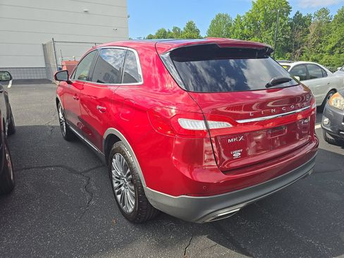 Used 2017 Lincoln MKX Reserve AWD/4WD image 8