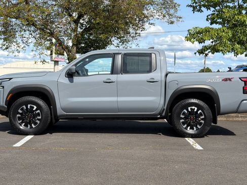 Used 2024 Nissan Frontier PRO-4X w/ Technology Package AWD/4WD image 7