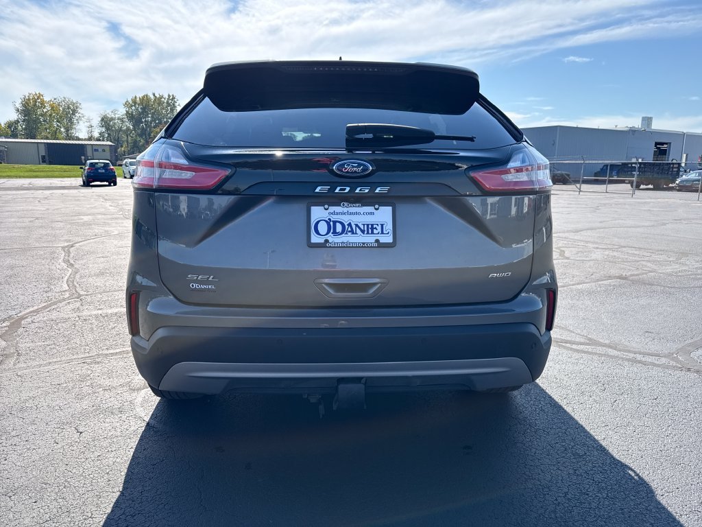 Used 2023 Ford Edge SEL w/ Convenience Package AWD/4WD image 6