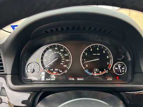 Used 2016 BMW 535i Sedan image 17