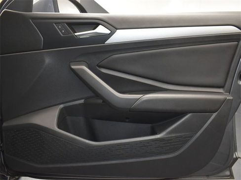 Used 2019 Volkswagen Jetta R-Line image 13