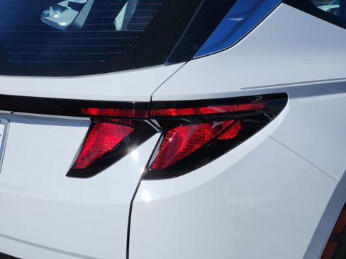 New 2026 Hyundai Tucson SE image 7